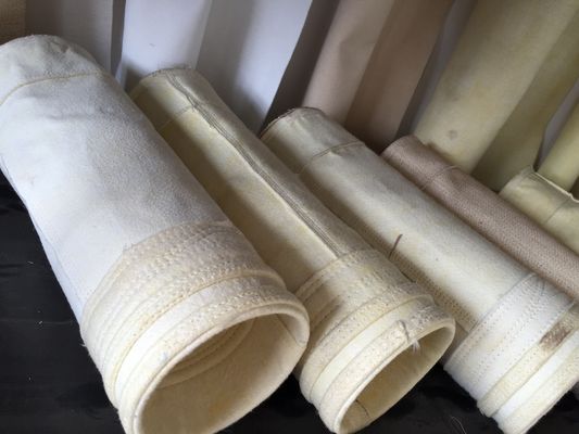 أكياس أرسيليك إبرة فيلت جامع الغبار تصفية 450GSM ~ 550GSM لصناعة الاسمنت