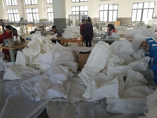 تخصيص تصفية سحاب البوليستر الأبيض السائل حقيبة لمعالجة المياه